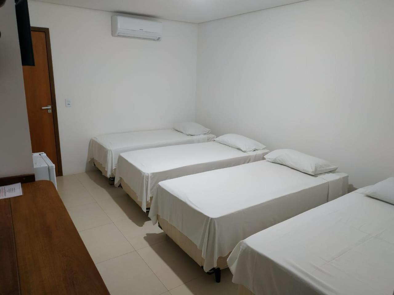 Hotel Lirio Carolina  Bagian luar foto